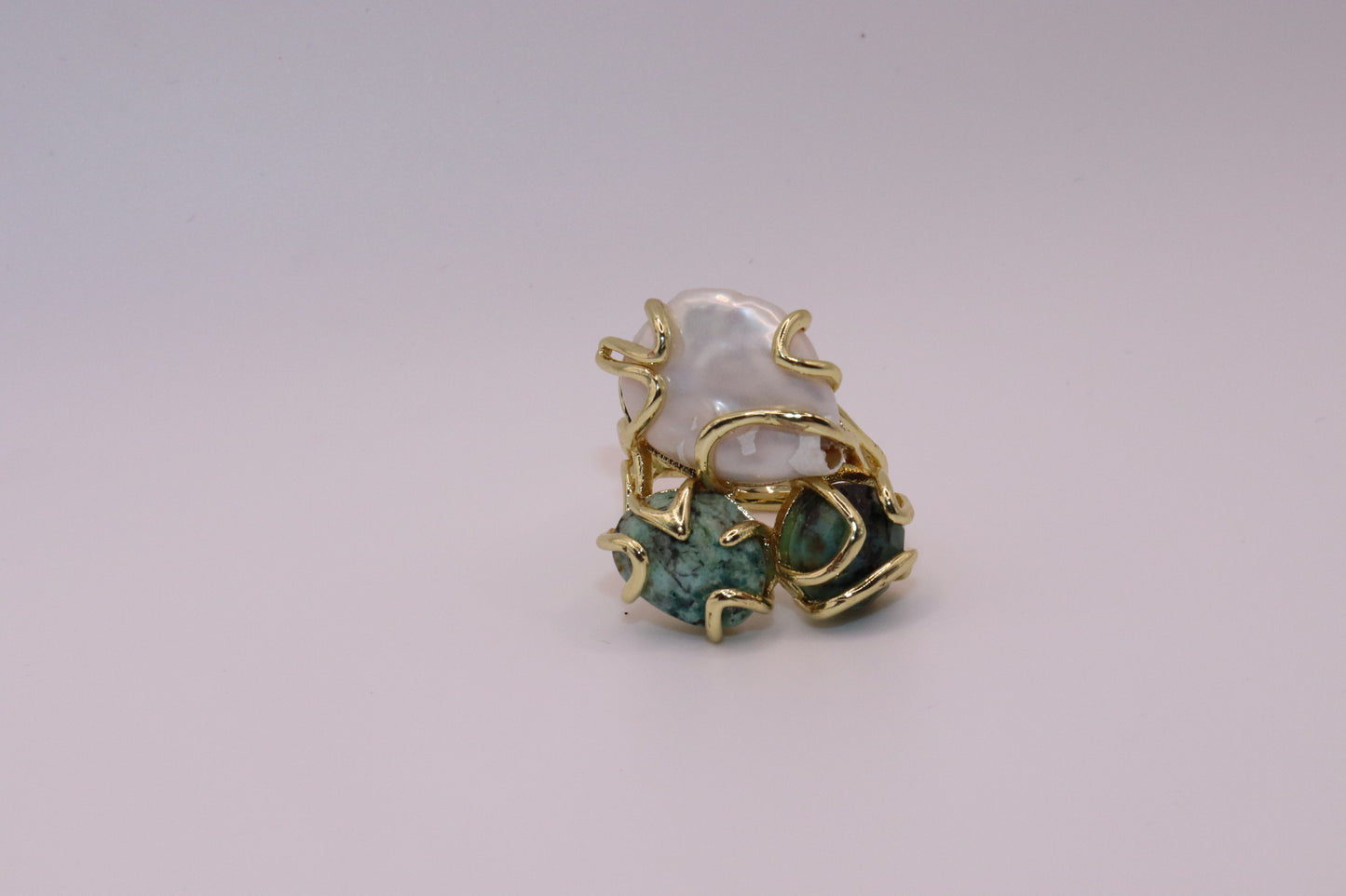 Hermoso anillo abierto