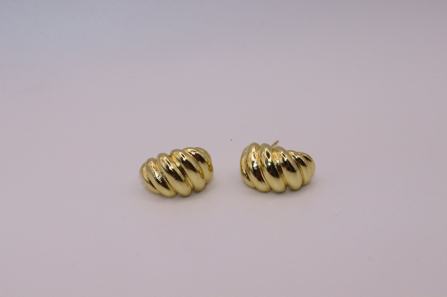 Aretes