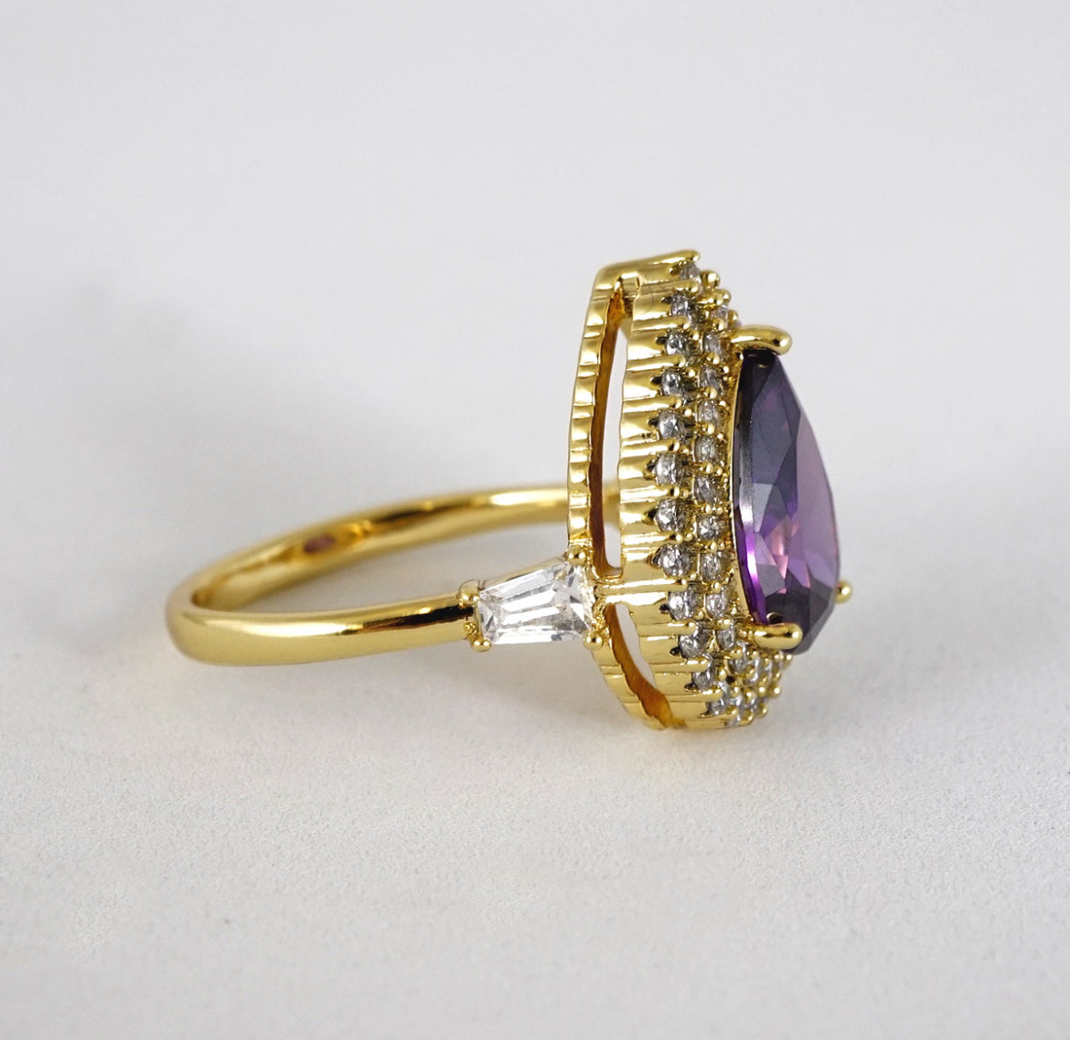Anillo gota