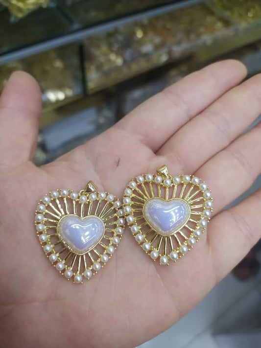 Dije de corazón blanco