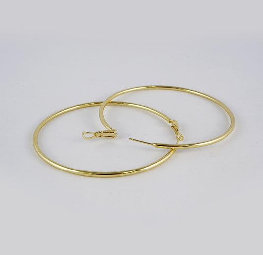 Argollas finas medianas