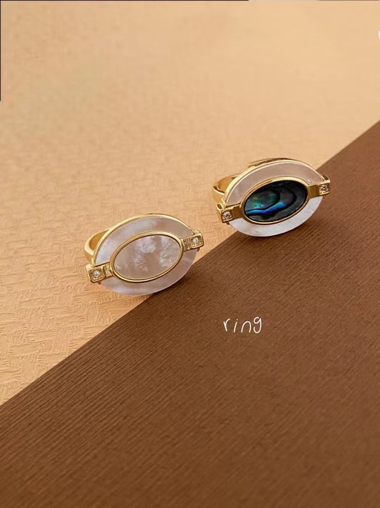 Anillo nacarado abierto