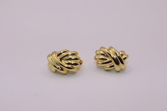 Aretes